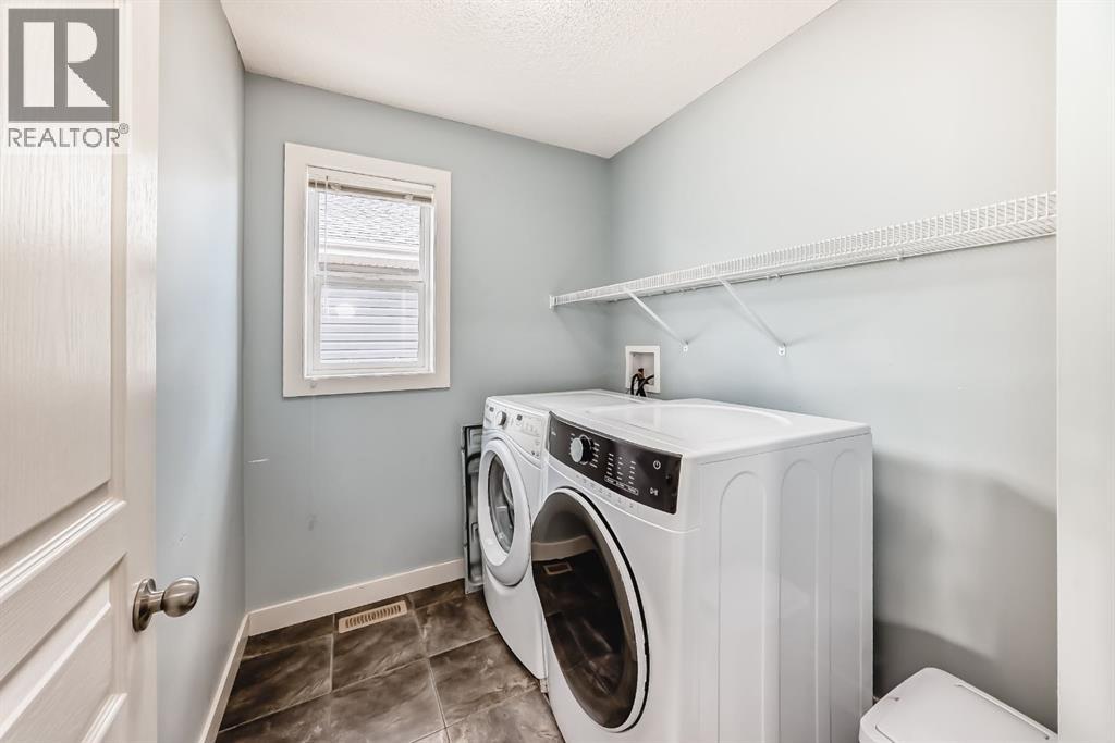 5 River Heights Green, Cochrane, Alberta  T4C 0J6 - Photo 25 - A2317418