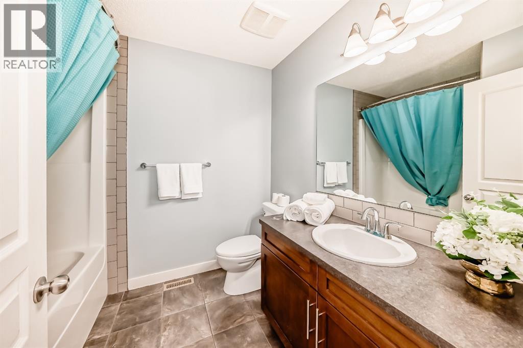 5 River Heights Green, Cochrane, Alberta  T4C 0J6 - Photo 24 - A2317418