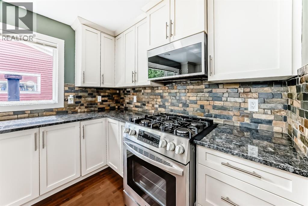 5 River Heights Green, Cochrane, Alberta  T4C 0J6 - Photo 8 - A2317418