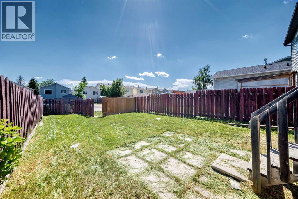 35 Martindale Court Ne, Calgary, Alberta  T3J 2V8 - Photo 21 - A2324169
