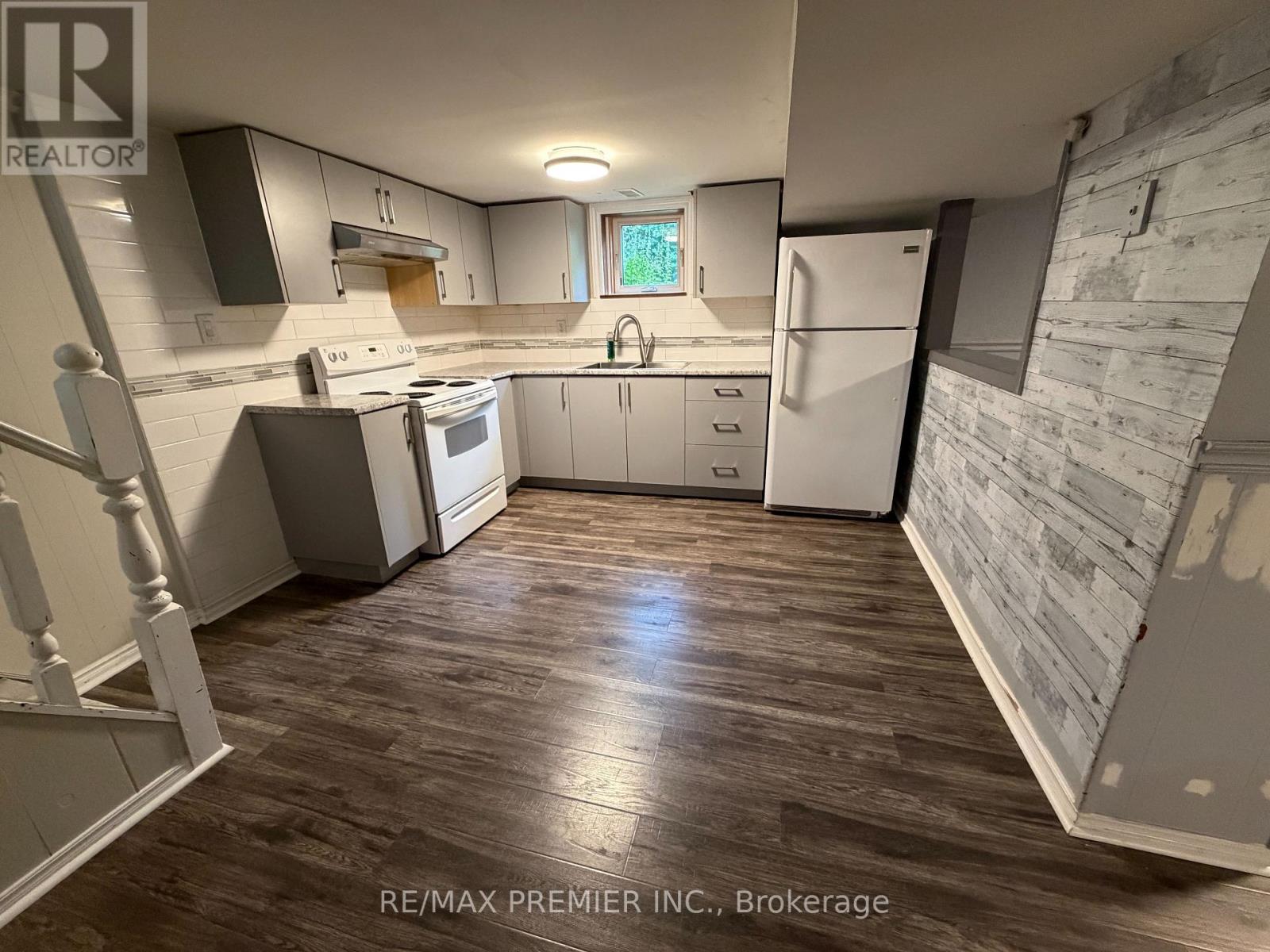 Bsmt - 404 Rustic Road, Toronto, Ontario  M6L 1W7 - Photo 2 - W13251508