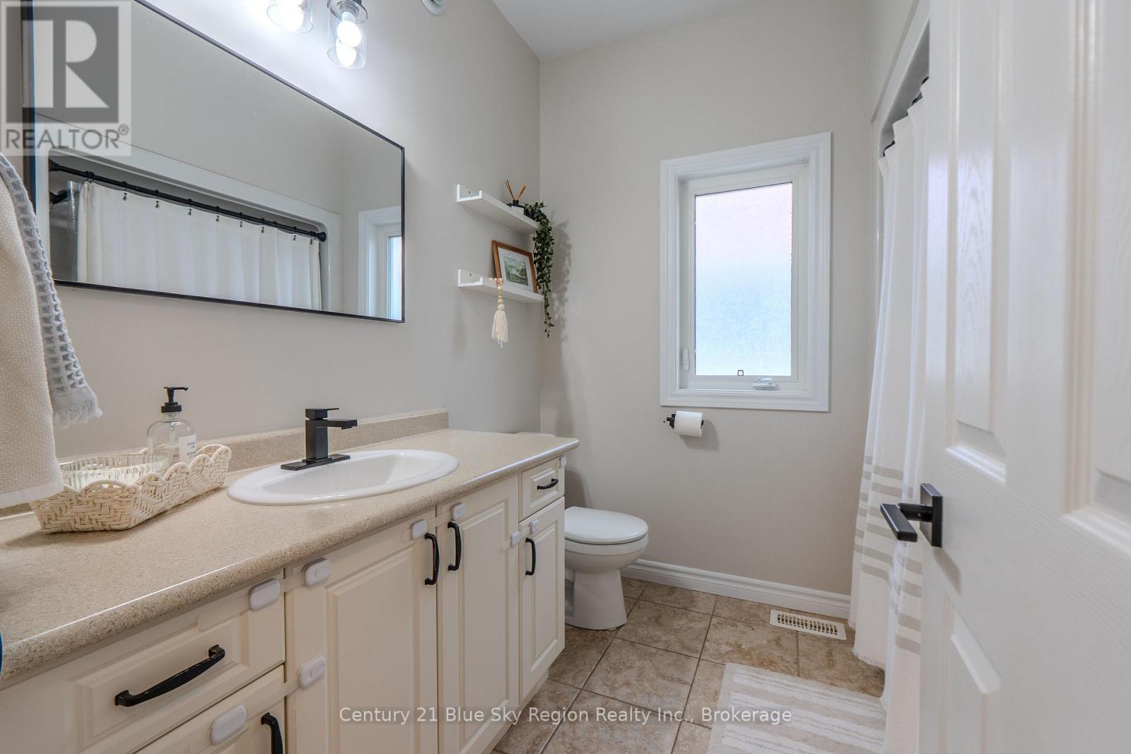 2438 Connaught Avenue, North Bay, Ontario  P1B 0C4 - Photo 24 - X13487532