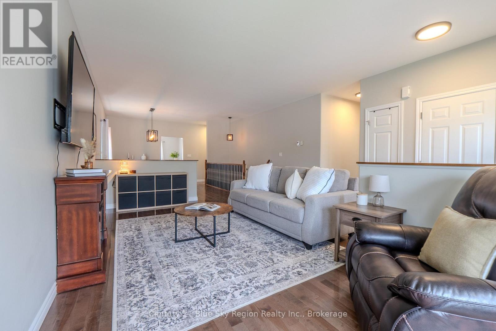 2438 Connaught Avenue, North Bay, Ontario  P1B 0C4 - Photo 7 - X13487532