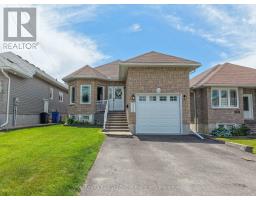 2438 CONNAUGHT AVENUE, North Bay, Ontario