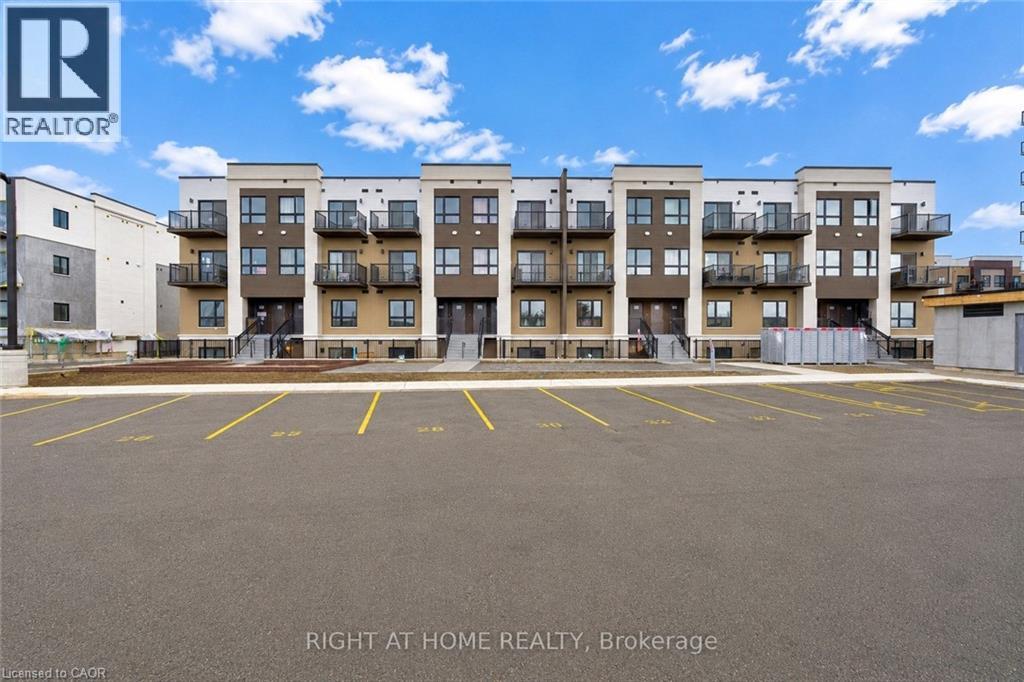 25 PALACE Street Unit# Q24, Kitchener, Ontario
