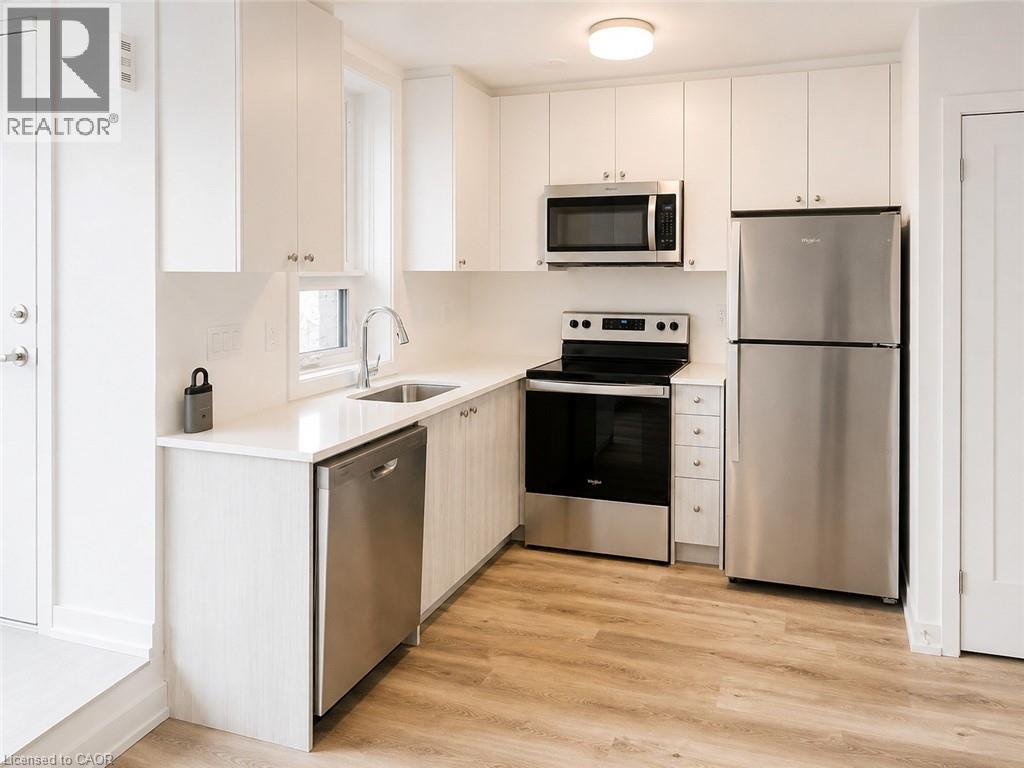 25 Palace Street Unit# Q24, Kitchener, Ontario  N2E 3M6 - Photo 3 - 40842904
