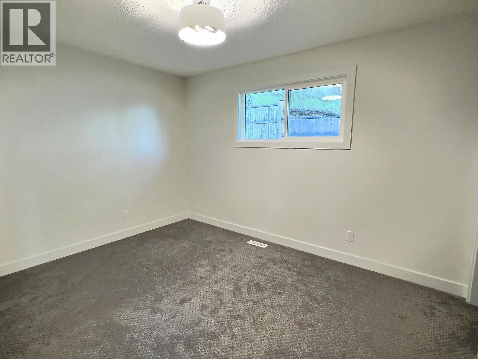 11 Jasper Drive