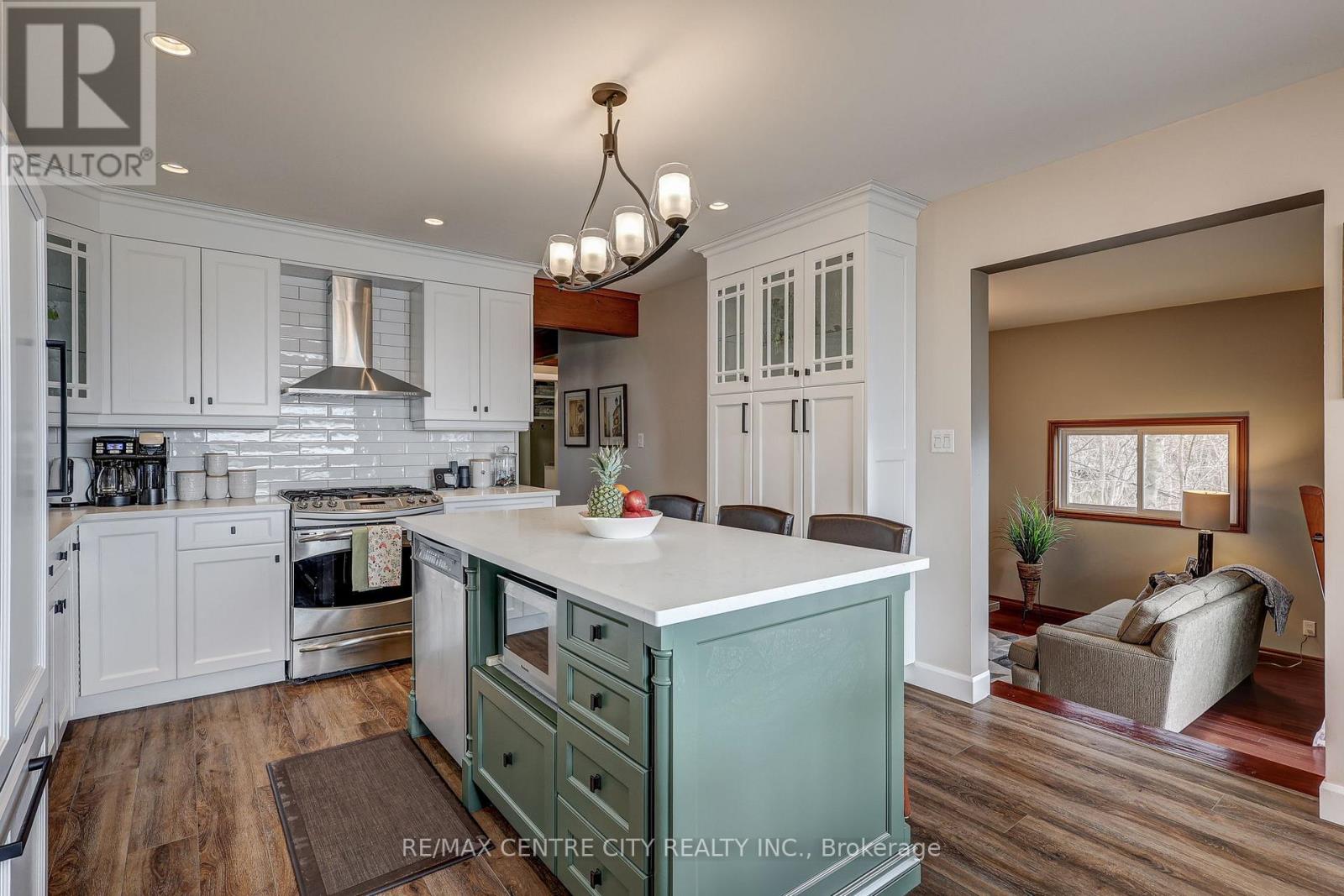 205 Cornell Drive, Central Elgin, Ontario  N5L 1A5 - Photo 16 - X13487540