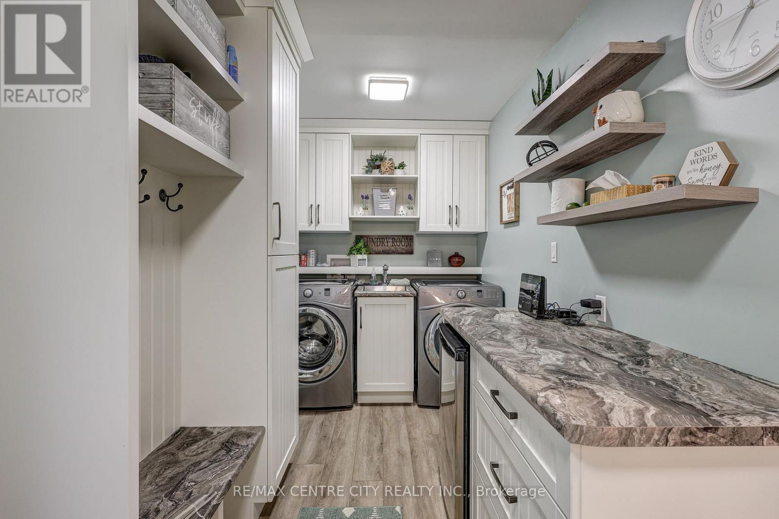 205 Cornell Drive, Central Elgin, Ontario  N5L 1A5 - Photo 5 - X13487540