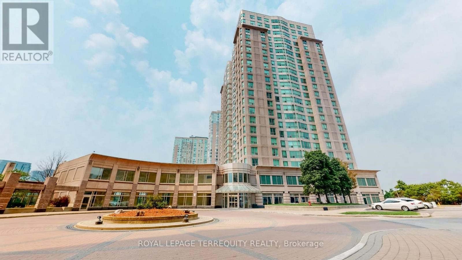 1506 - 18 Lee Centre Drive, Toronto, Ontario  M1H 3H5 - Photo 2 - E13487516
