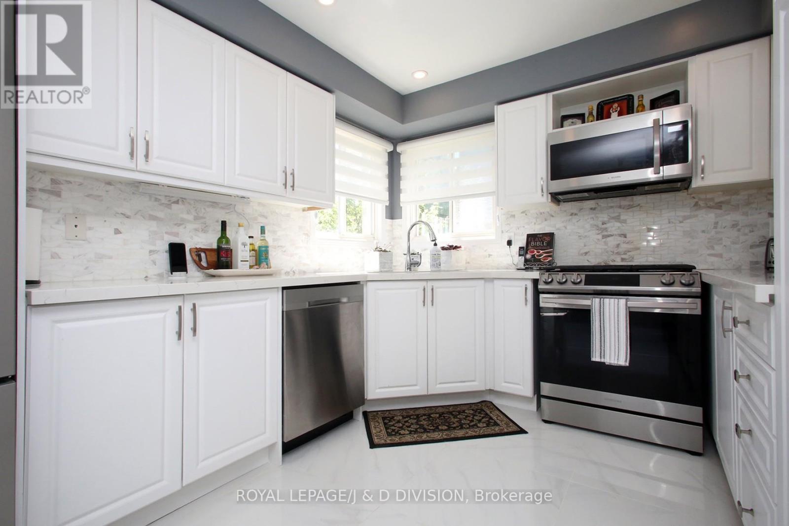 22 Lahaye Drive, Whitby, Ontario  L1P 1L5 - Photo 15 - E13487544