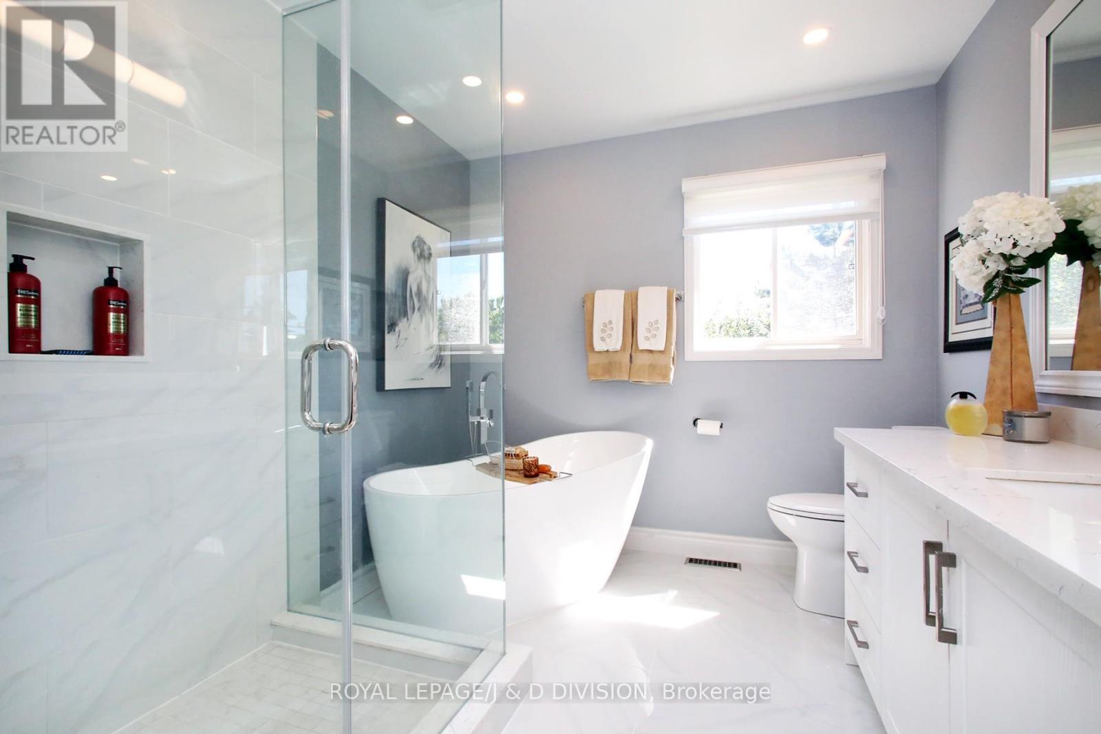 22 Lahaye Drive, Whitby, Ontario  L1P 1L5 - Photo 21 - E13487544