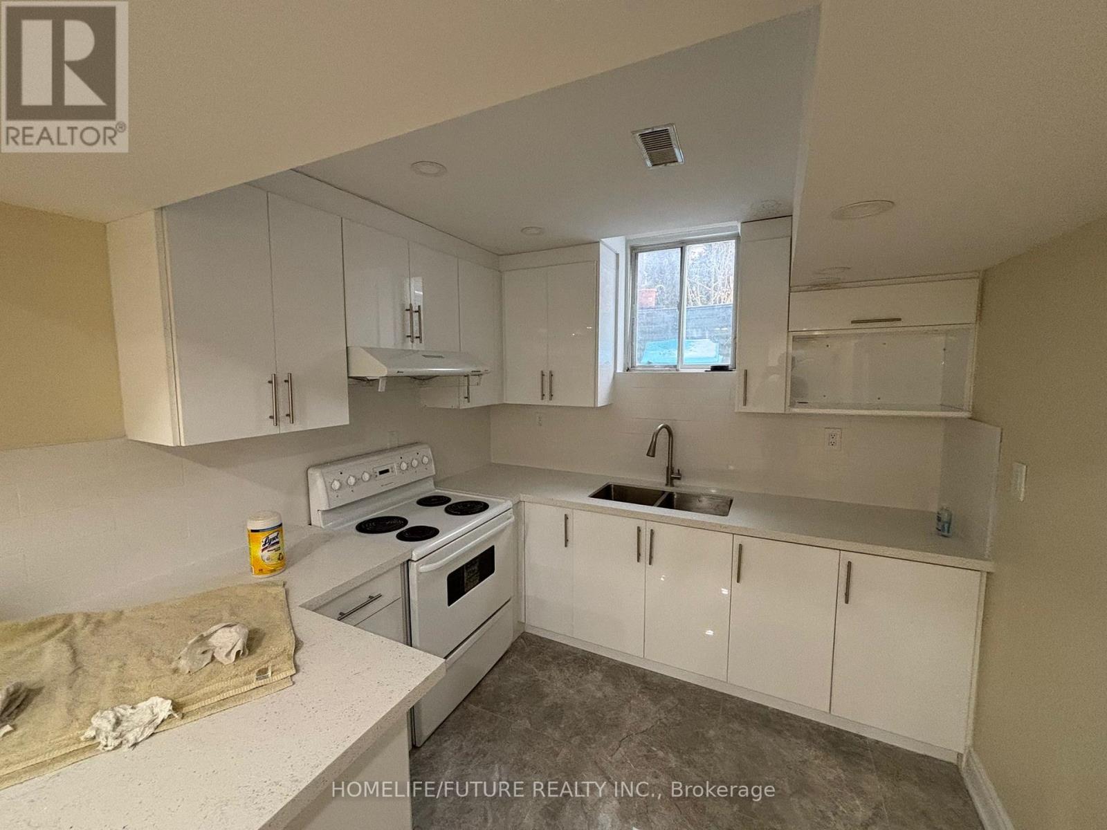 BSMT - 236 MCLEVIN AVENUE, Toronto, Ontario
