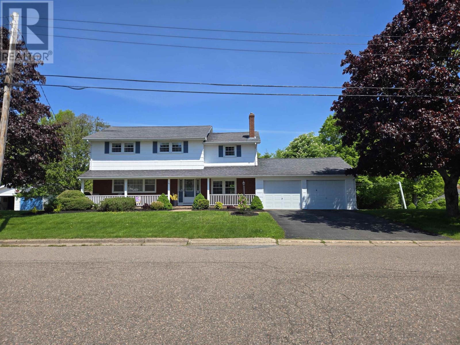 35 Fairview Drive, Truro, Nova Scotia  B2N 1S2 - Photo 1 - 202602575