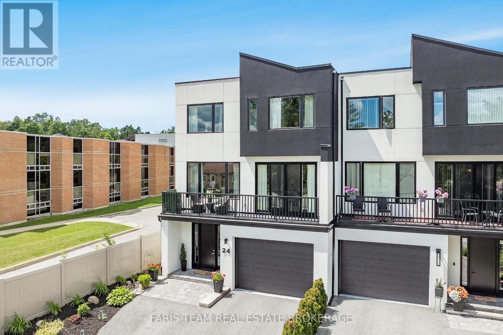 24 GRACE AVENUE, Orillia, Ontario