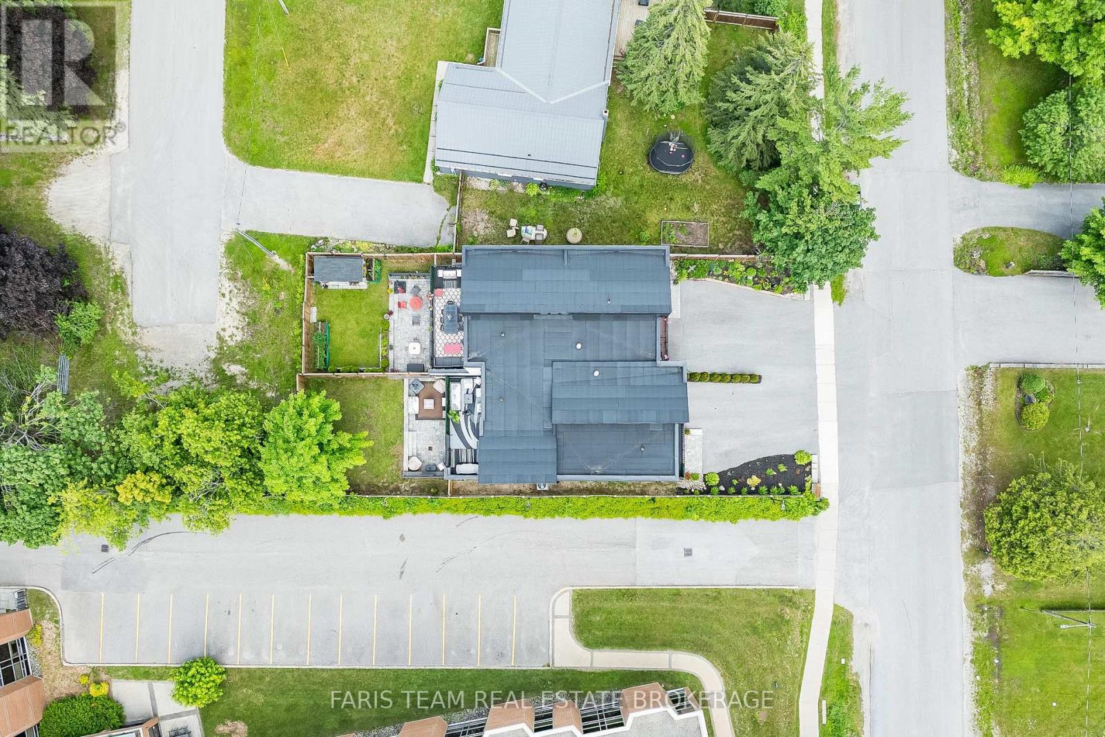 24 Grace Avenue, Orillia, Ontario  L3V 2K2 - Photo 45 - S13487528
