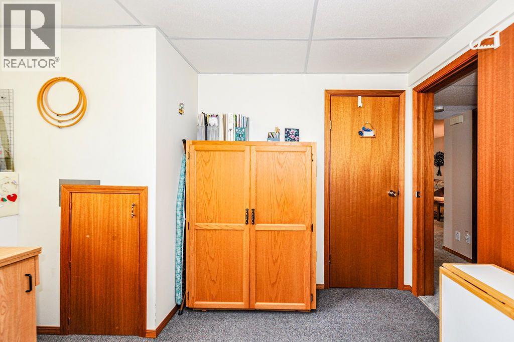 6407 50 Avenue, Camrose, Alberta  T4V 3Z9 - Photo 26 - A2324195