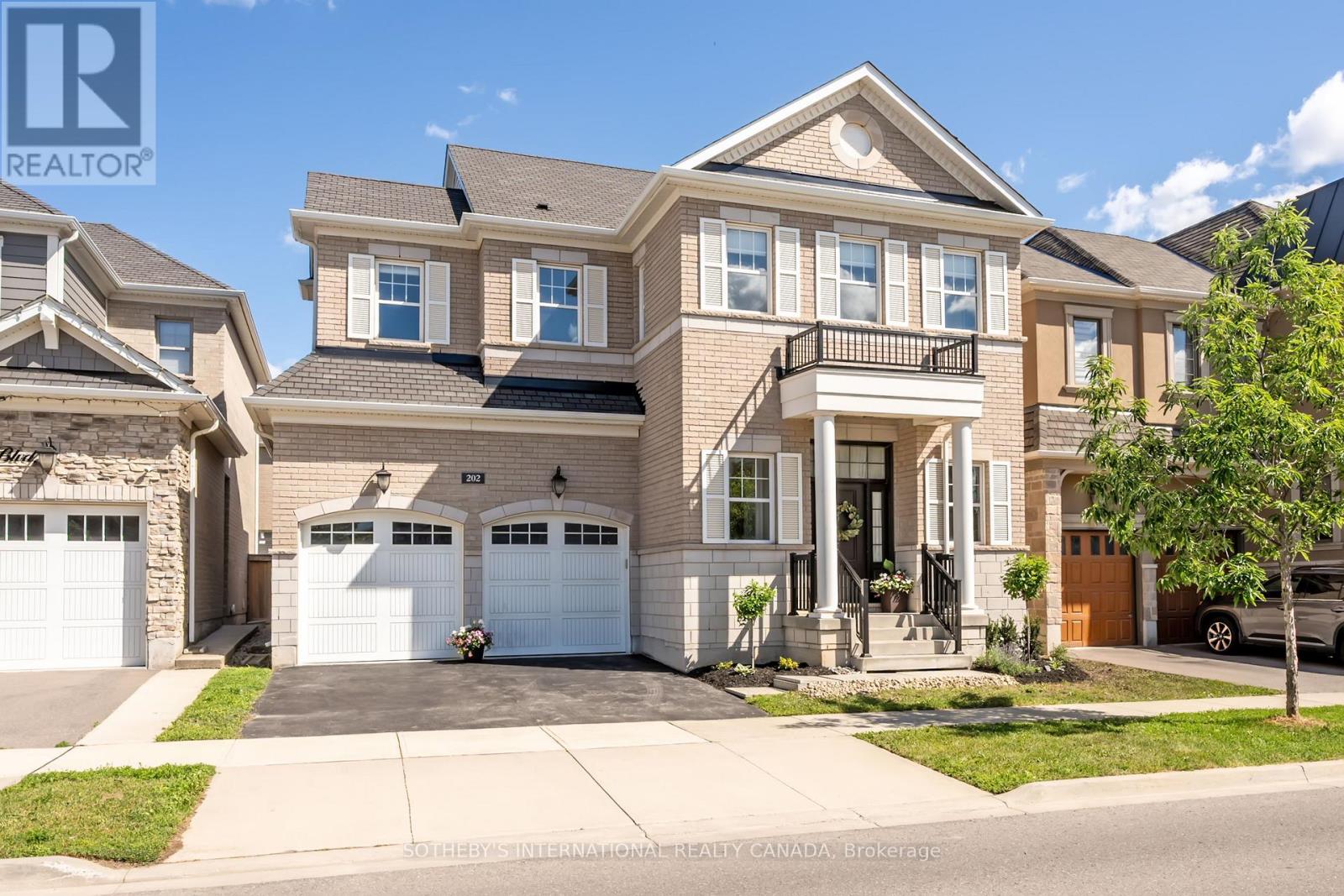 202 NORTH PARK BOULEVARD, Oakville, Ontario