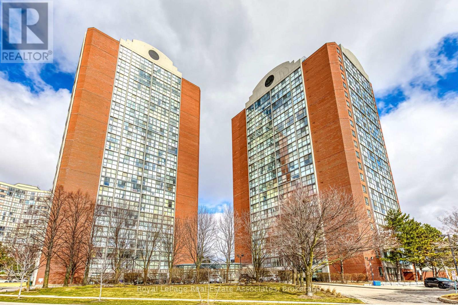 Ph18 - 4185 Shipp Drive, Mississauga, Ontario  L4Z 2Y8 - Photo 2 - W13487538