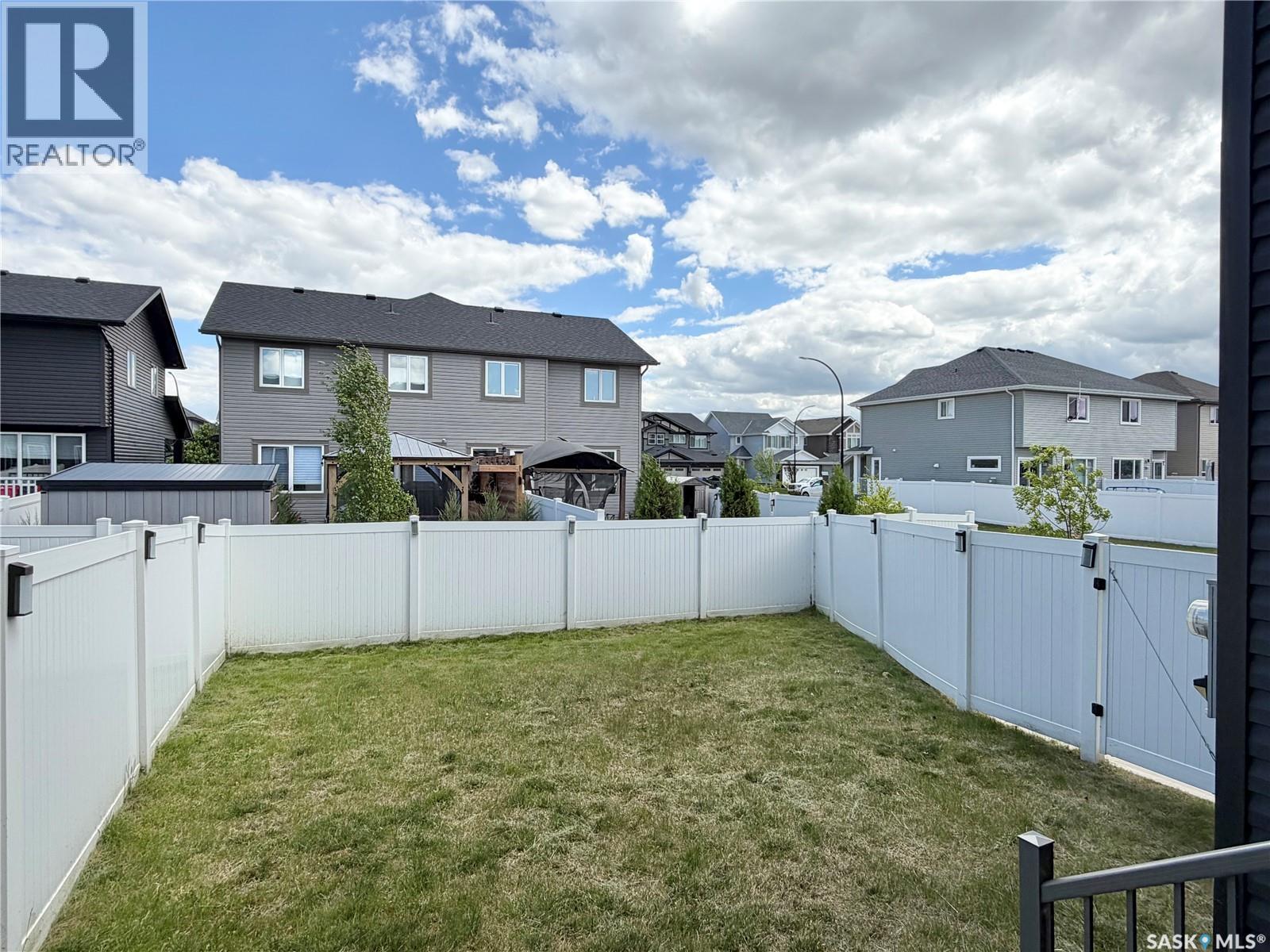 254 Brighton Gate, Saskatoon, Saskatchewan  S7V 0R1 - Photo 35 - SK033900