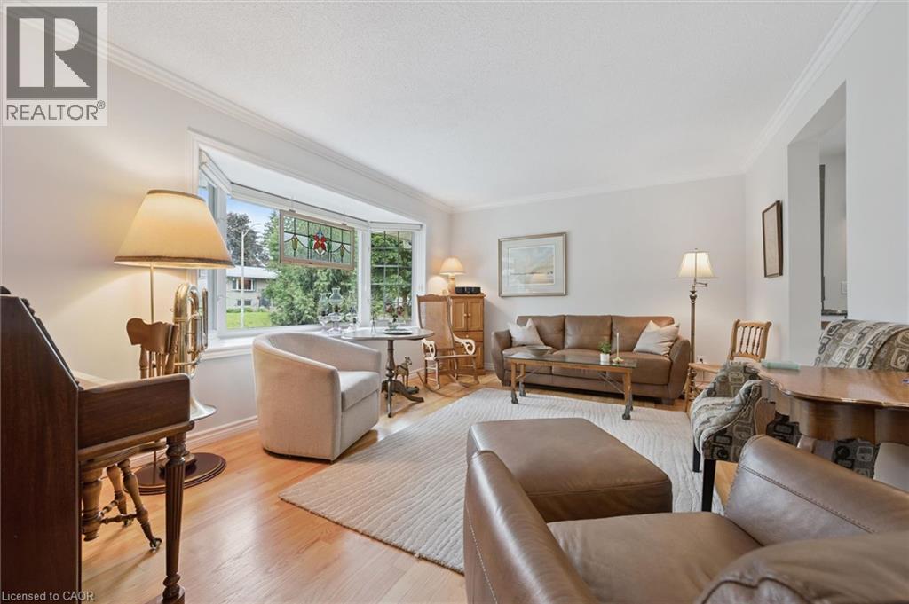 10 Radcliffe Drive, Kitchener, Ontario  N2E 2H3 - Photo 8 - 40842497