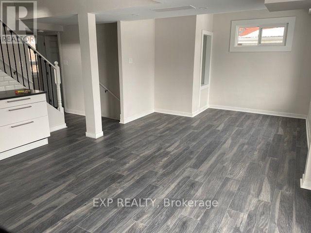 Upper - 70 Proctor Boulevard, Hamilton, Ontario  L8M 2M4 - Photo 4 - X13487578