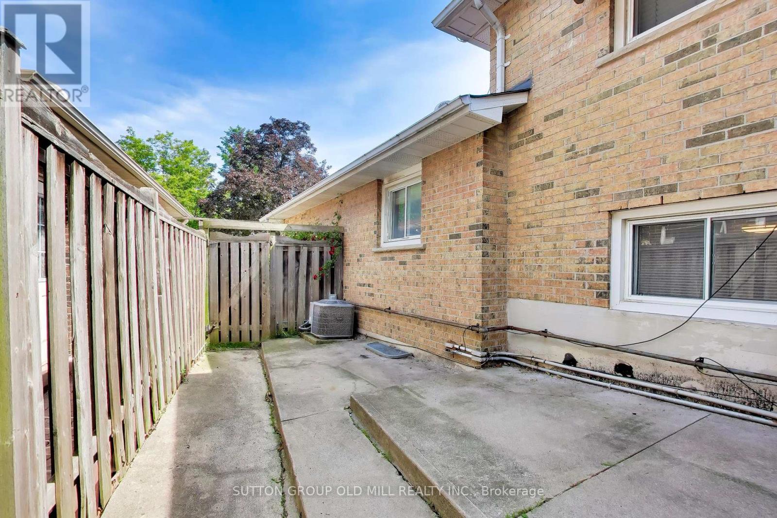 251 Chalfield Lane, Mississauga, Ontario  L4Z 1L1 - Photo 42 - W13486454