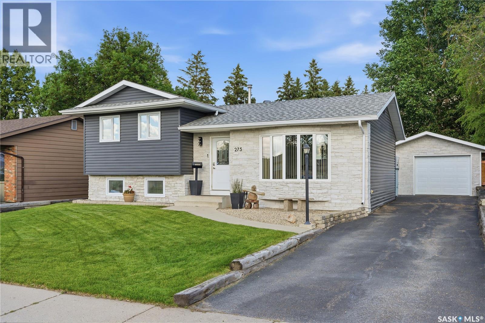 275 Wrigley CRESCENT, Saskatoon, Saskatchewan