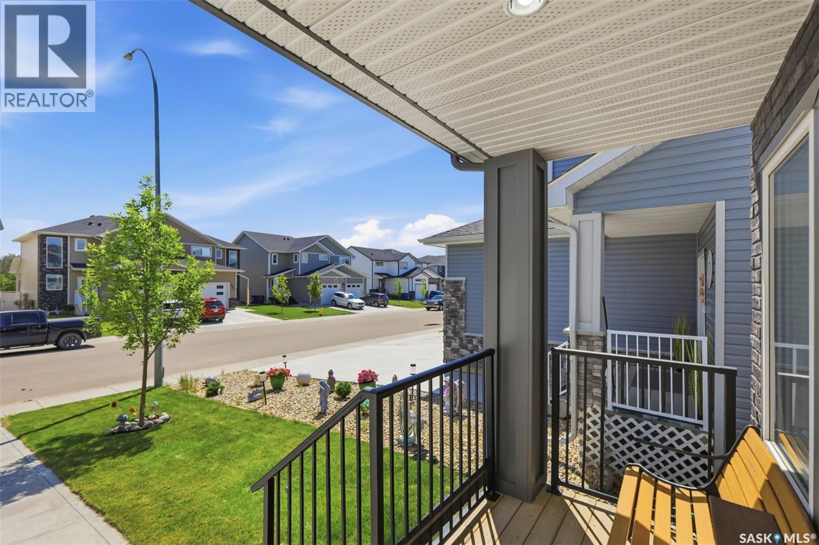 148 Echo Lane, Martensville, Saskatchewan  S0K 2T1 - Photo 3 - SK040644