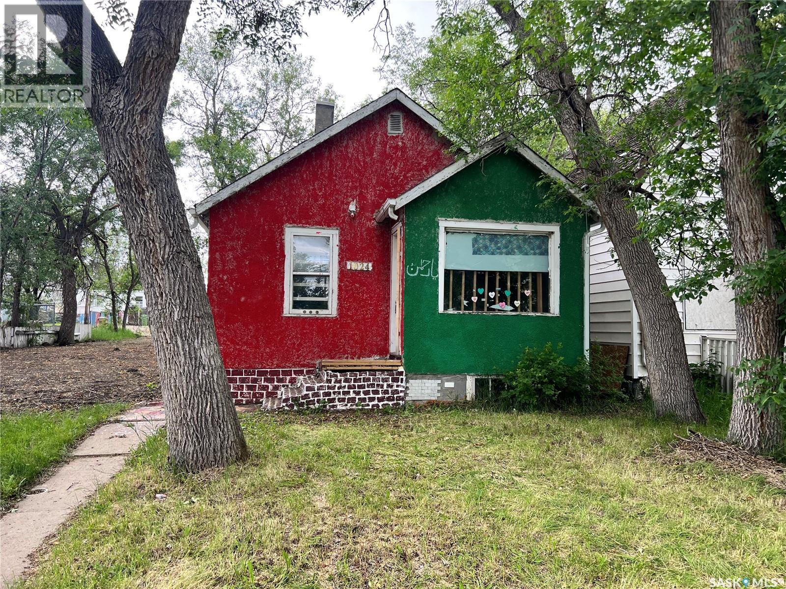 1024 Athol STREET, Regina, Saskatchewan