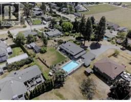 2715 Boucherie Road, West Kelowna, British Columbia  V1Z 2G3 - Photo 3 - 10381261