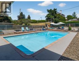 2715 Boucherie Road, West Kelowna, British Columbia  V1Z 2G3 - Photo 6 - 10381261