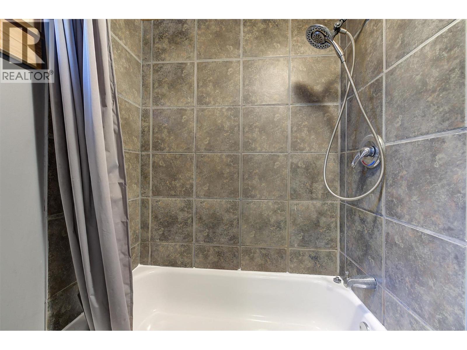 730 Fuller Avenue Lot# 5 & 6, Kelowna, British Columbia  V1Y 6X3 - Photo 24 - 10392076