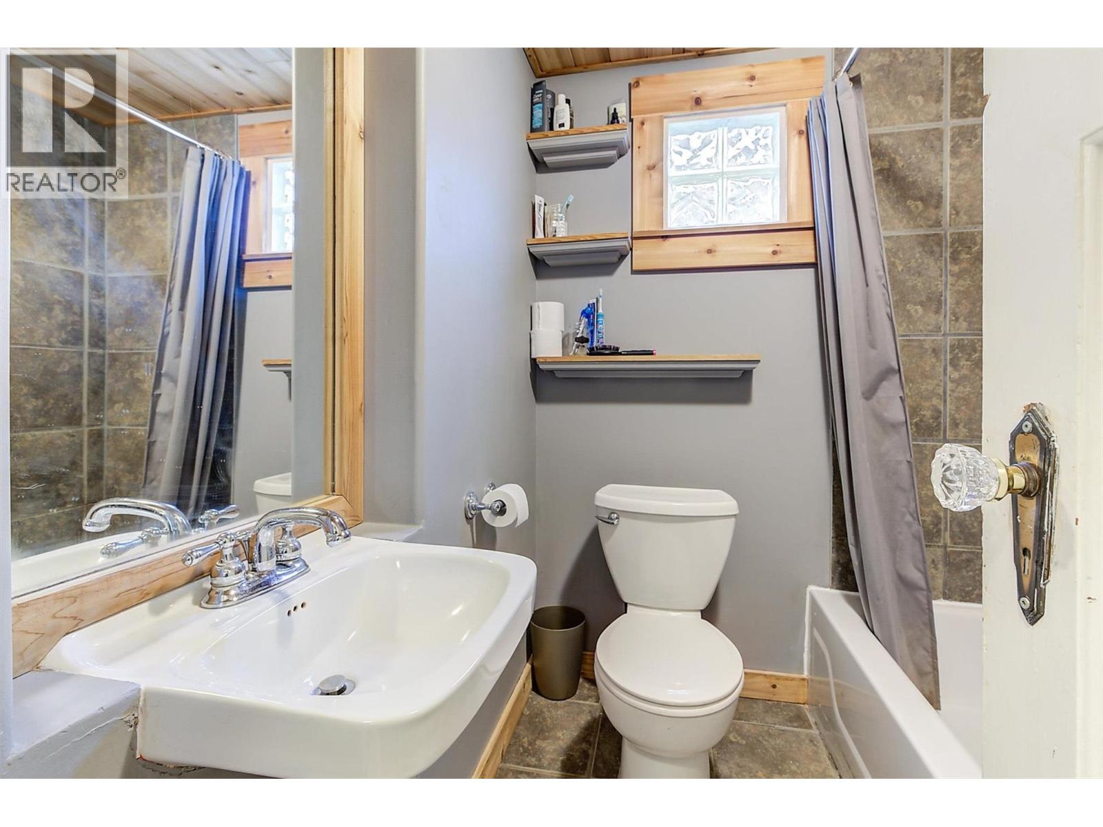 730 Fuller Avenue Lot# 5 & 6, Kelowna, British Columbia  V1Y 6X3 - Photo 23 - 10392076