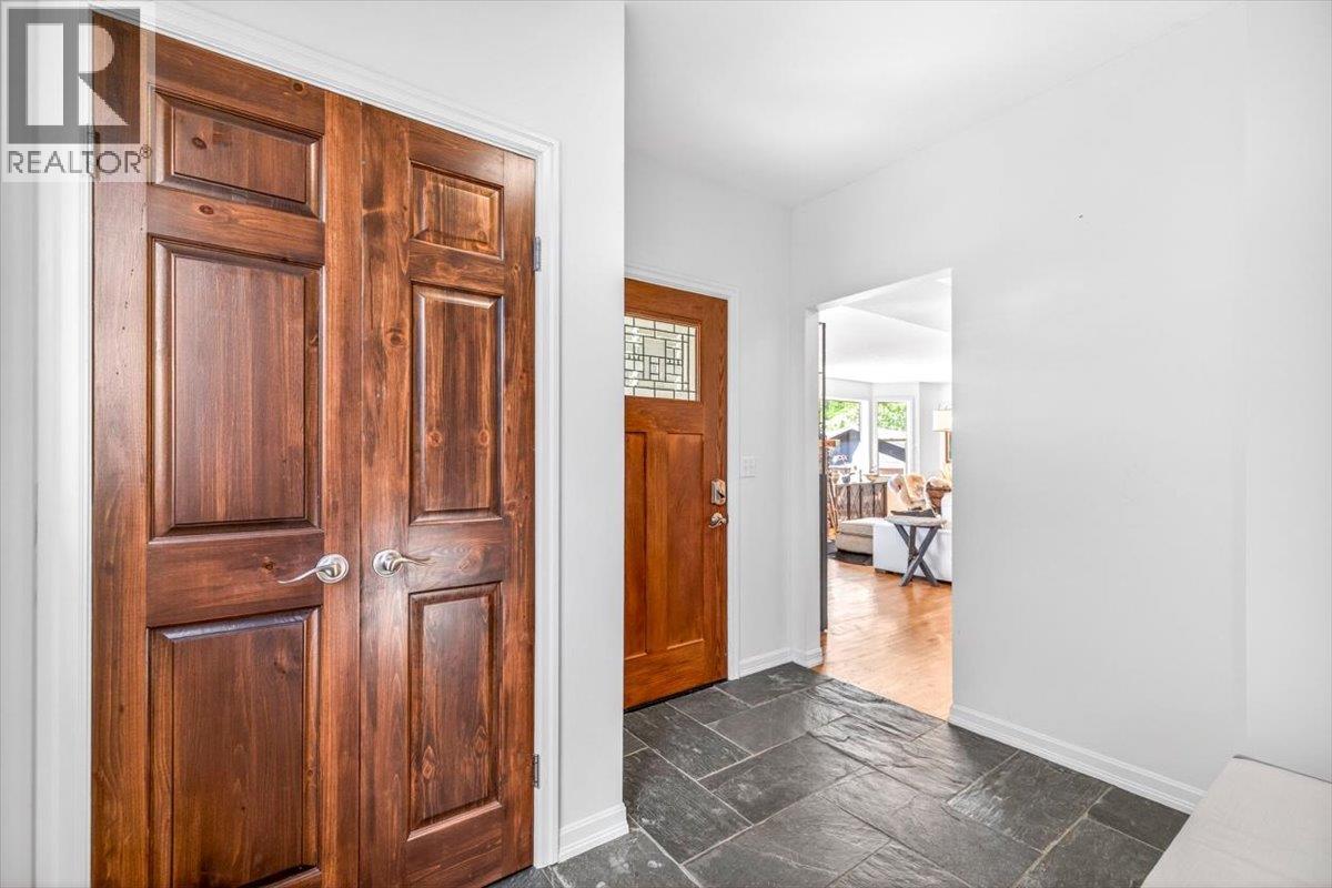50 Aspen Crescent, Fernie, British Columbia V0B 1M5 - Photo 5 - 10392549