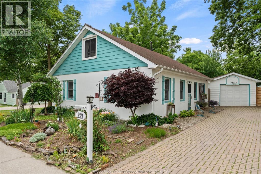 221 Centre Street East, Harrow, Ontario N0R 1G0 - Photo 2 - 26015177