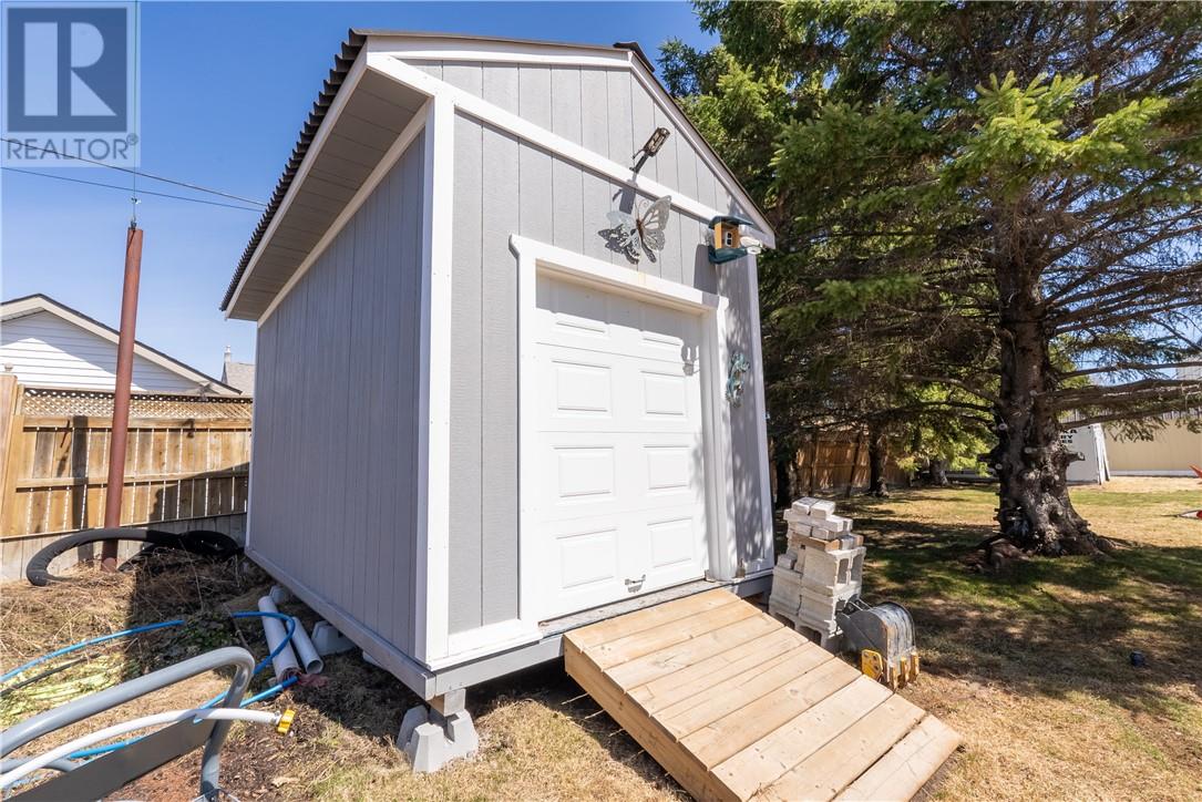 52 Cecil Street, Garson, Ontario  P3L 1M6 - Photo 12 - 2128836