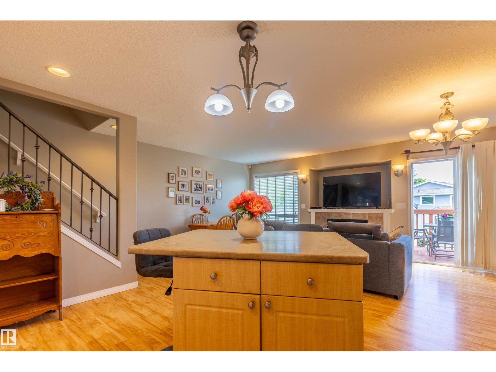 9509 99 St, Morinville, Alberta  T8R 1T7 - Photo 13 - E4495573