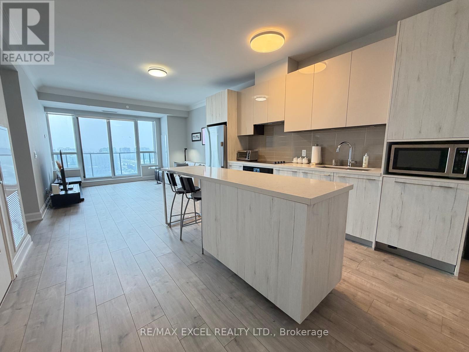 2005 - 8 Water Walk Drive, Markham, Ontario  L3R 6L4 - Photo 7 - N13480560