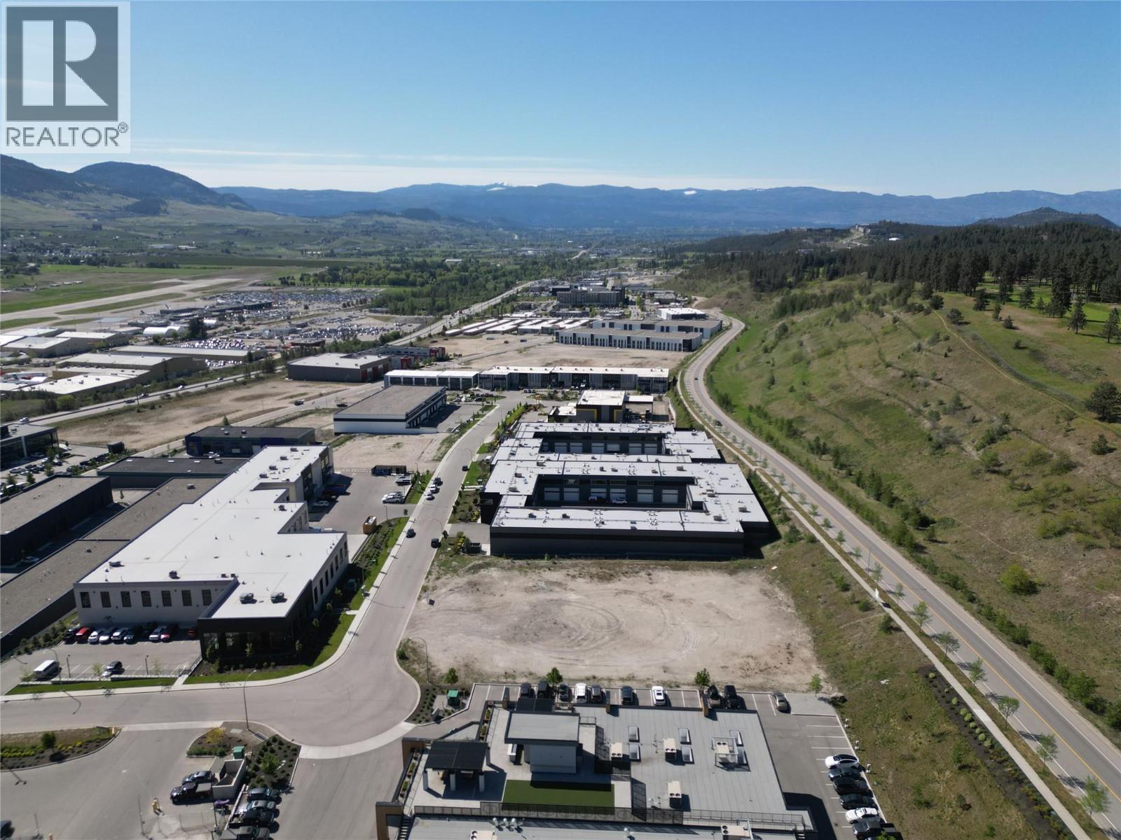 2130 Matrix Crescent, Kelowna, British Columbia  V1V 0C1 - Photo 3 - 10370461