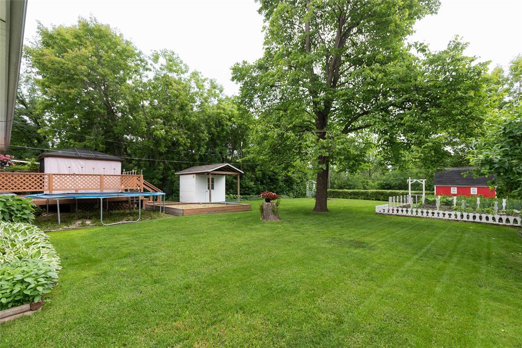 121 Oakview Avenue, Mitchell, Manitoba  R5G 1H4 - Photo 31 - 202614835