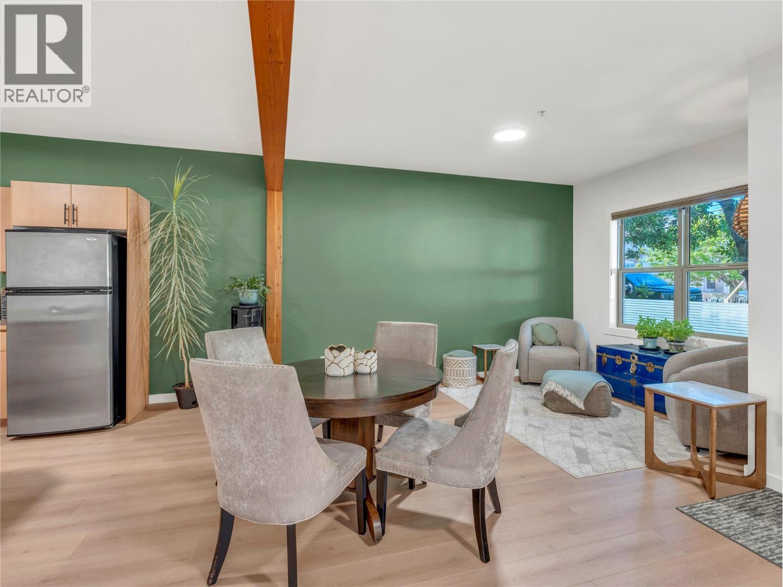 857 Fairview Road Unit# 101, Penticton, British Columbia  V2A 5Y7 - Photo 3 - 10392674