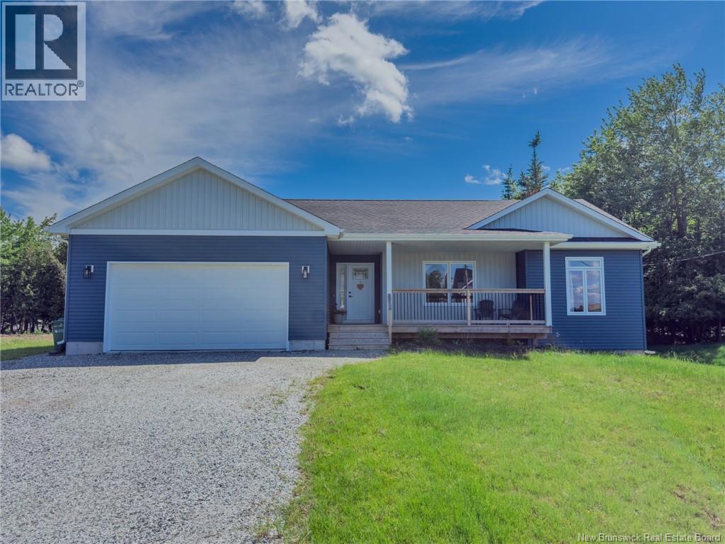 12 Carlton Drive, Quispamsis, New Brunswick