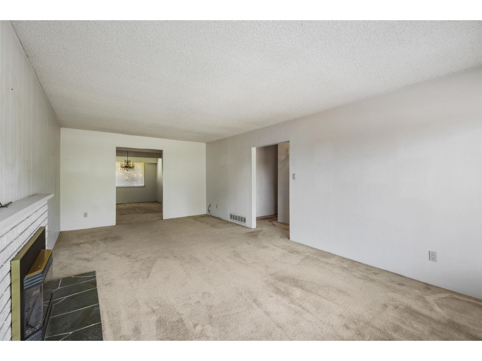 12534 Grove Crescent, Surrey, British Columbia  V3V 2L7 - Photo 12 - R3139374