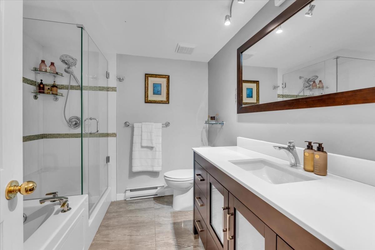312 15555 16 Avenue, Surrey, British Columbia  V4A 1R7 - Photo 17 - R3138557