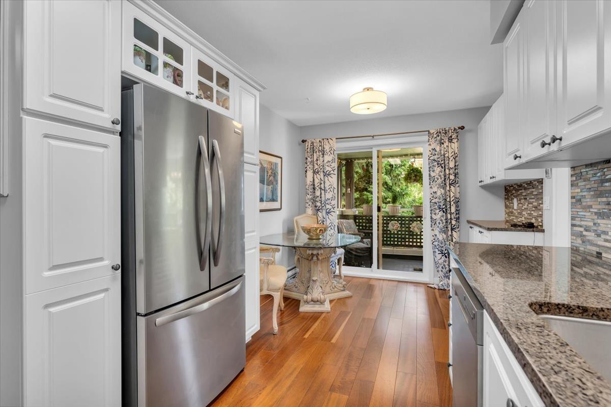312 15555 16 Avenue, Surrey, British Columbia  V4A 1R7 - Photo 11 - R3138557
