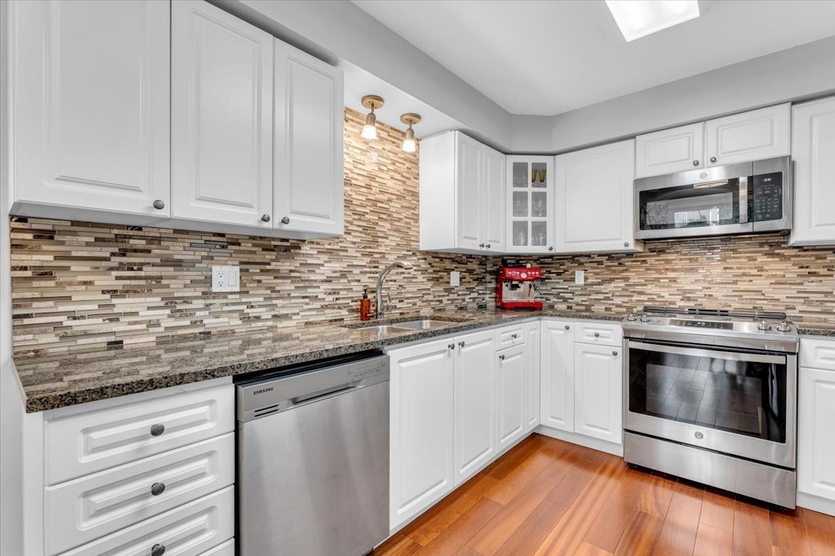 312 15555 16 Avenue, Surrey, British Columbia  V4A 1R7 - Photo 10 - R3138557