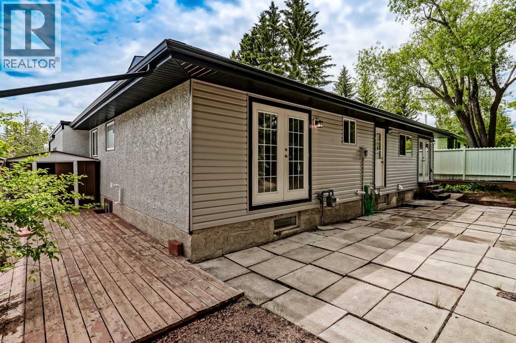 9555 Oakfield Drive Sw, Calgary, Alberta  T2V 4E2 - Photo 39 - A2321392