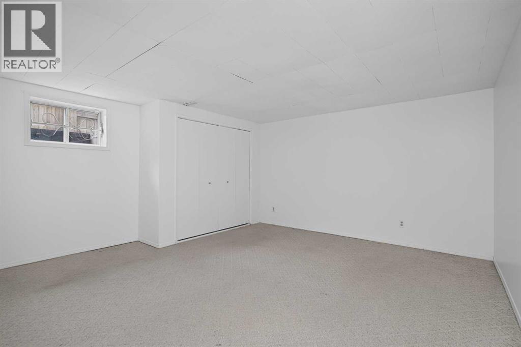 9555 Oakfield Drive Sw, Calgary, Alberta  T2V 4E2 - Photo 33 - A2321392
