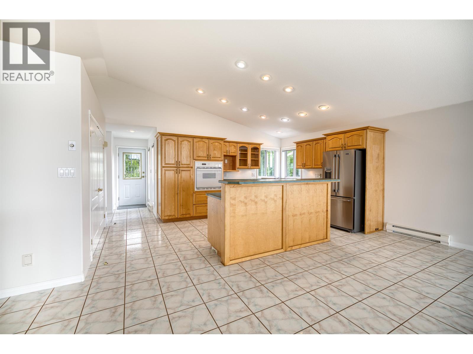 6088 Butte Road, Lone Butte, British Columbia  V0K 1X0 - Photo 6 - R3139897